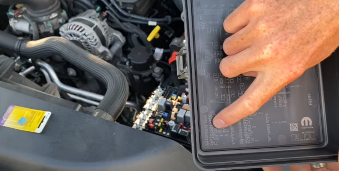 RV Running Lights Not Working: How to Fix? - RVProfy